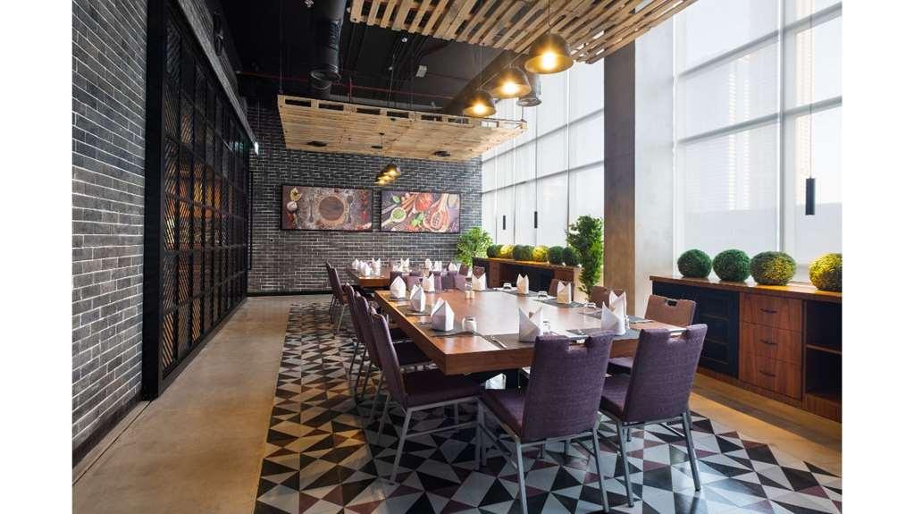 Hotel Park Regis Business Bay Dubaj Restauracja zdjęcie